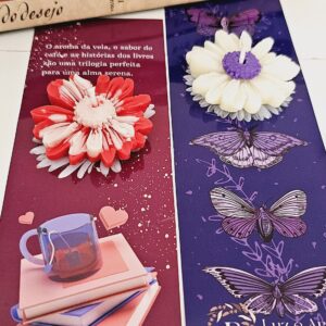 2 velas flutuantes mistas acompanha marcador de página + 1 mini porta vela (sem água)